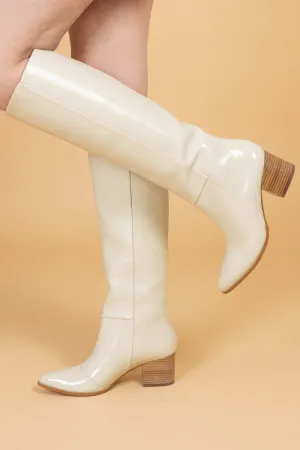 Darcy Boots White