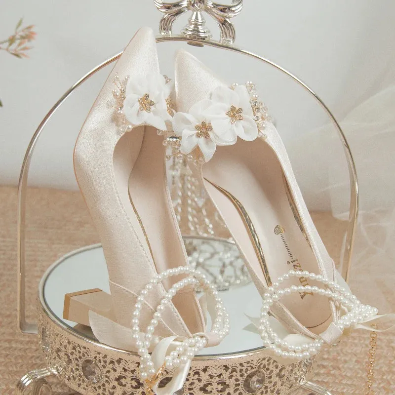 Hnzxzm Elegant Flowers High Heels Pumps Women 2024 New Pearl Ankle Strap Wedding Shoes Woman String Bead Small Square Heel Bridal Shoes