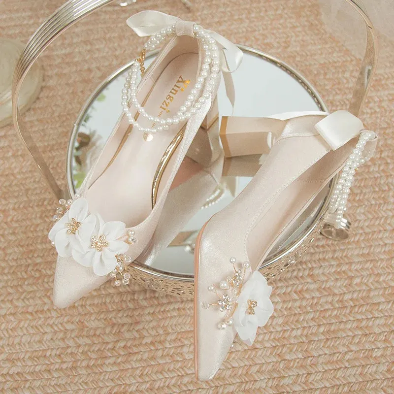 Hnzxzm Elegant Flowers High Heels Pumps Women 2024 New Pearl Ankle Strap Wedding Shoes Woman String Bead Small Square Heel Bridal Shoes