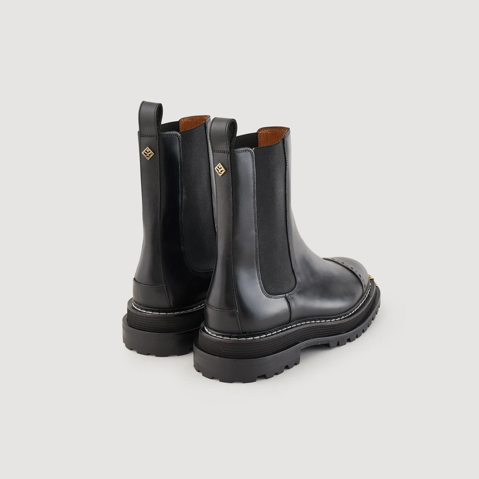 Liam Ankle Boots With Notched Sole Black